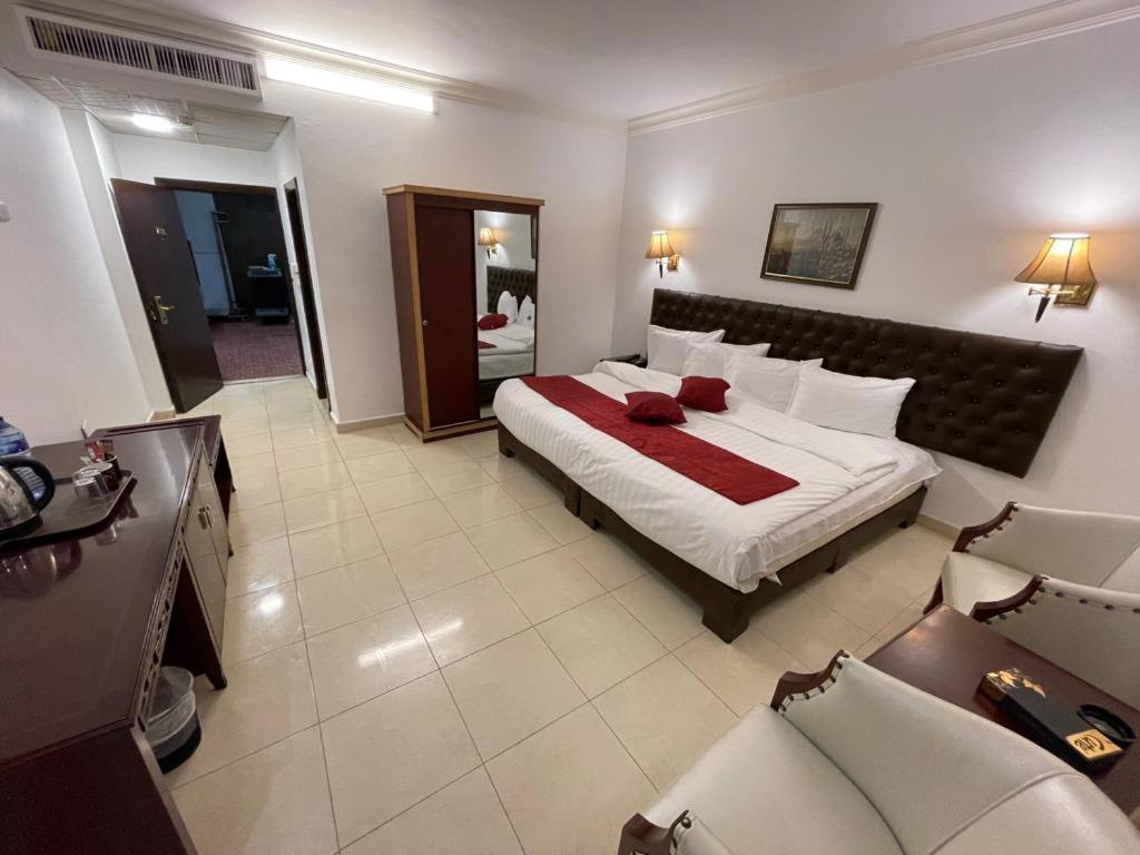 Madison Hotel Amán Exterior foto